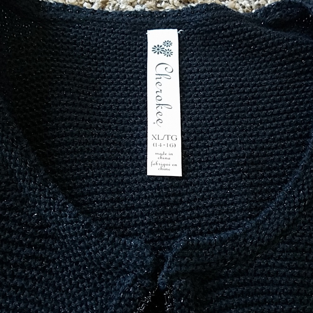 Sweater - Picture 3 of 5